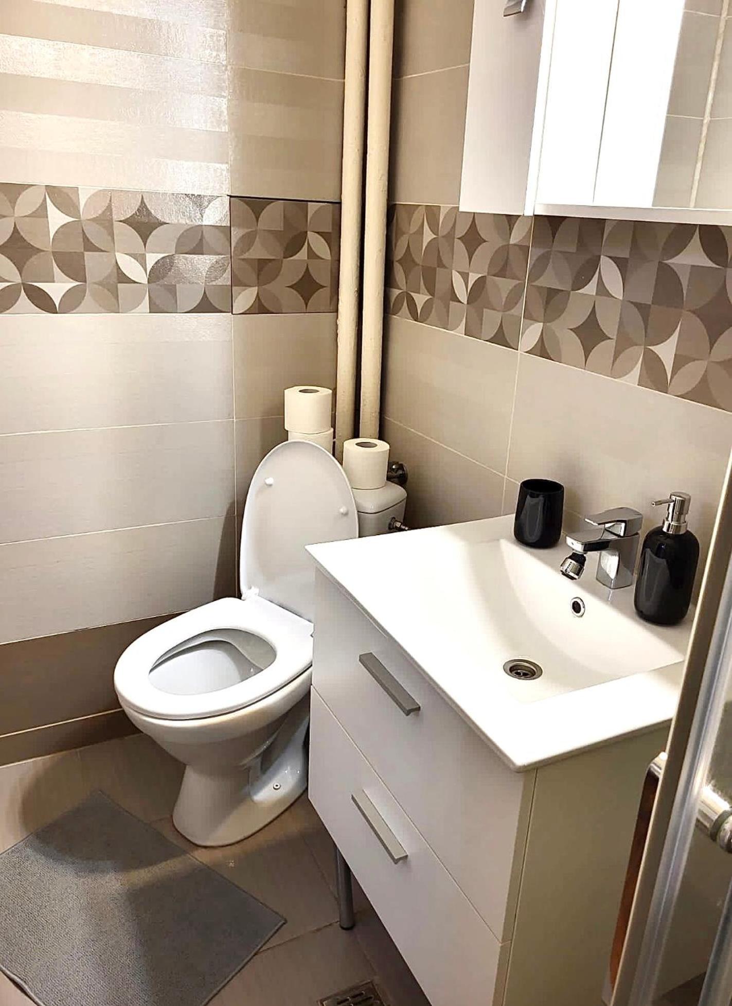 Central Park Hollywood Apartment 부쿠레슈티 외부 사진